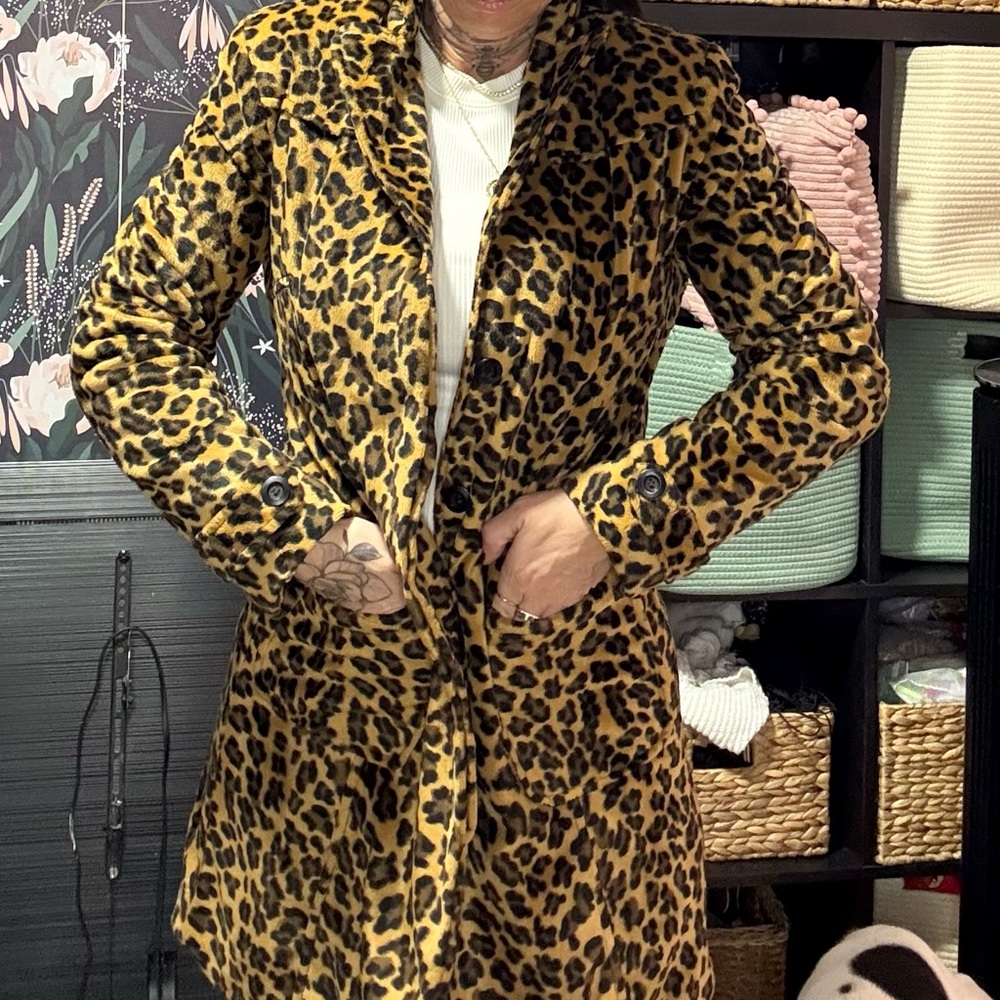 Dollhouse Women's Leopard Teddy Jacket
